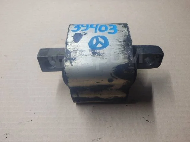 Опора КПП Mercedes-Benz C-класс W203/S203/CL203 (2000—2004)