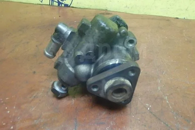 Насос ГУР Audi A6 C6 рестайлинг (2008—2011)