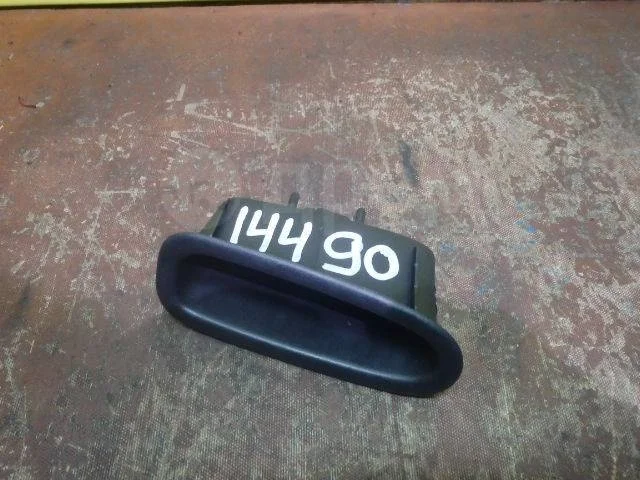 Накладка двери внутренняя Nissan Note E11 рестайлинг (2008—2013)