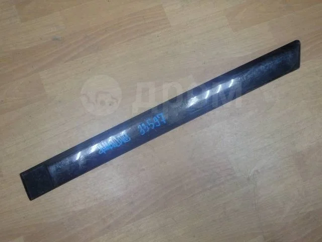 Молдинг задней левой двери Citroen C4 Picasso I (2006—2013)