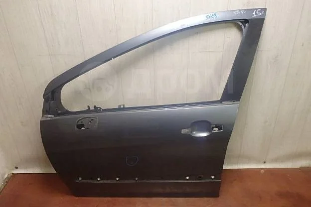 Дверь передняя левая Peugeot 308 I (2007—2011)