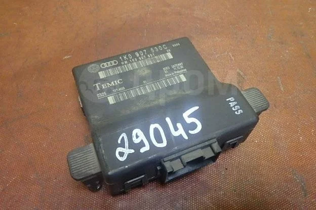 Блок электронный Volkswagen Caddy III (2004—2010)