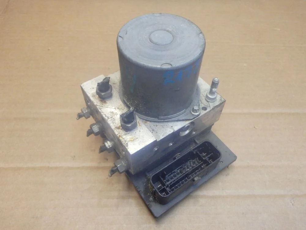 Блок ABS (насос) Peugeot 308 I (2007—2011)