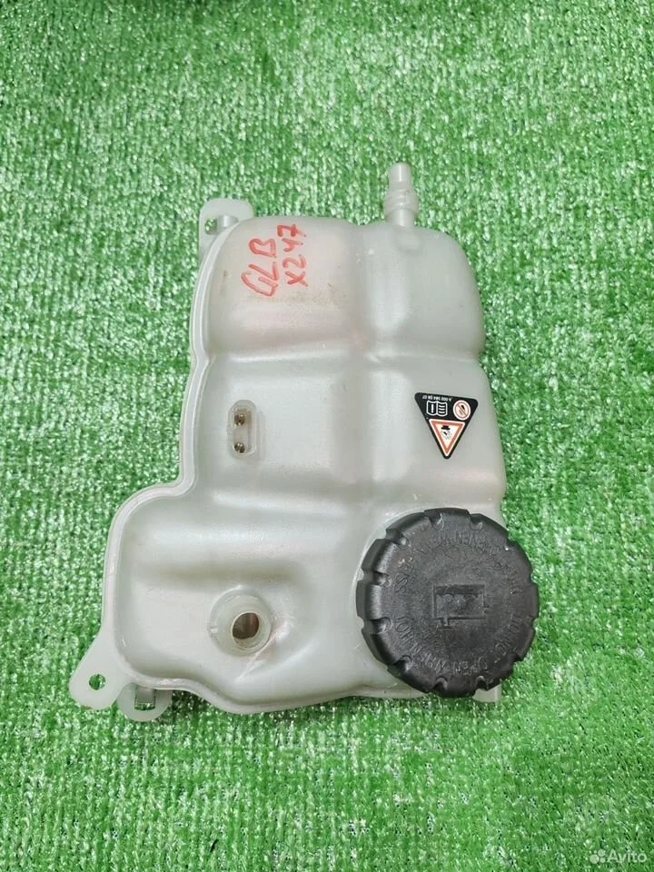 Расширительный бачок mercedes a2475000049 оригинал