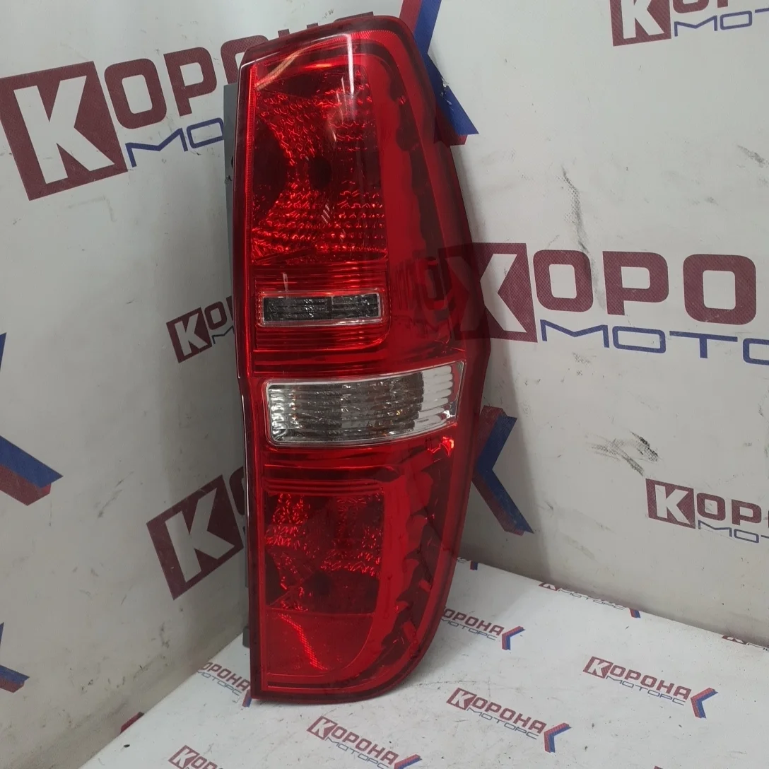 Фонарь задний правый Б/У Б/У оригинал