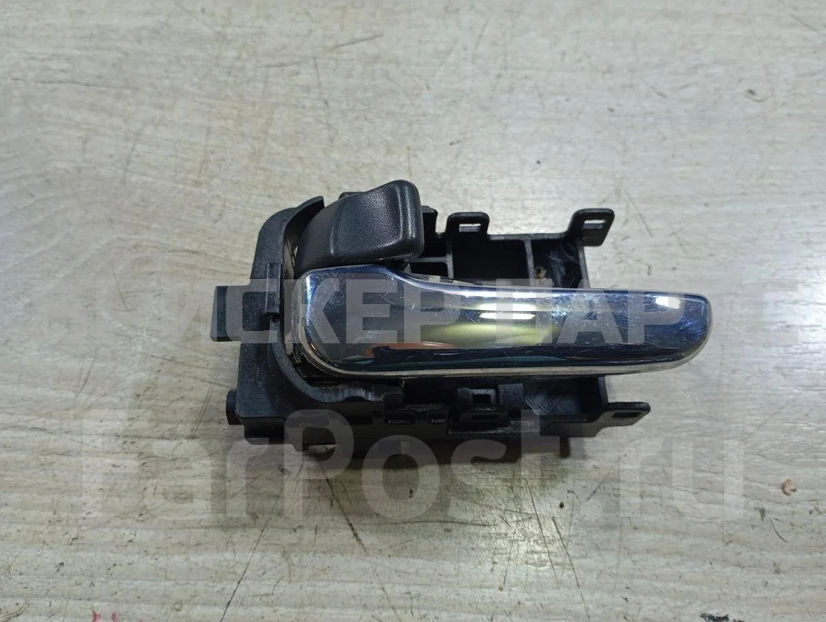 Ручка откр двери зад Ниссан Икс-Трейл 1  T30