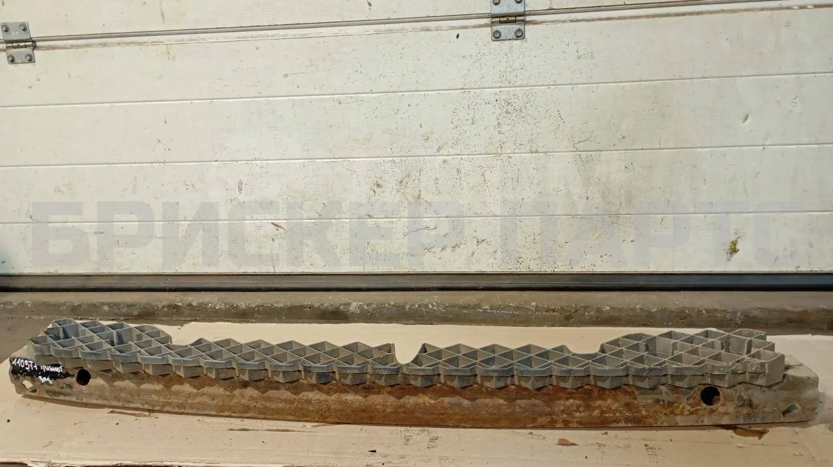 Усилитель бампера(зад) Мазда Трибьют 1 серия EP