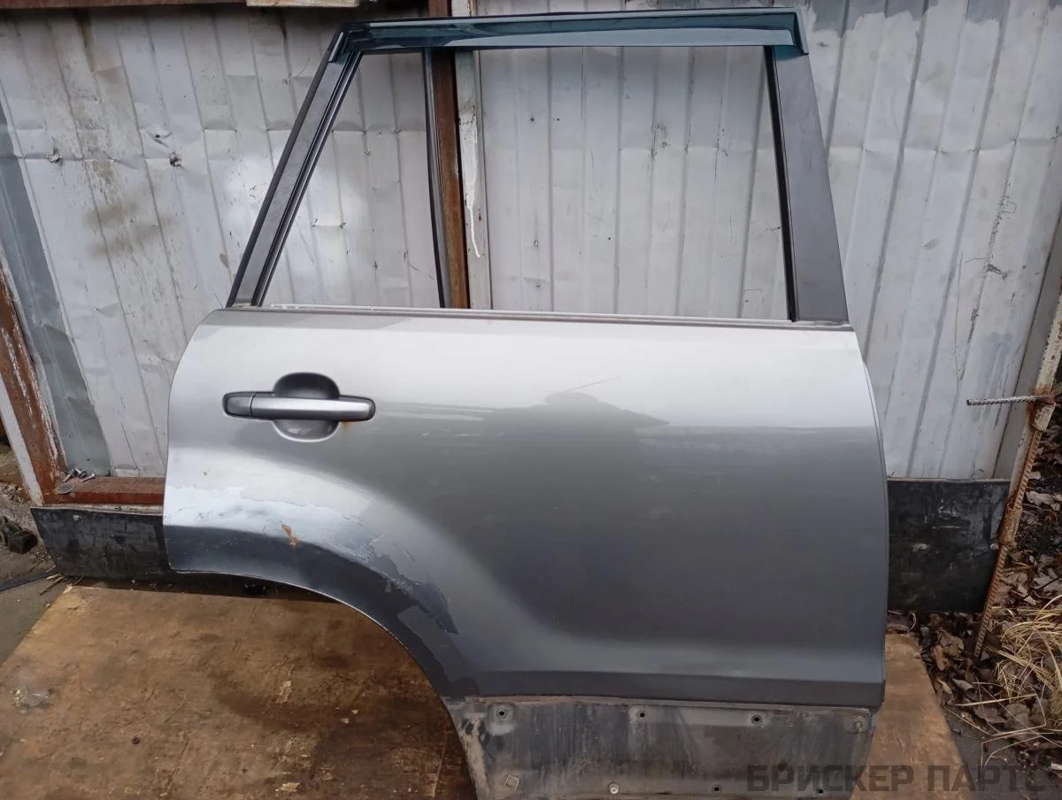 Дверь задняя правая Сузуки Гранд Витара 2