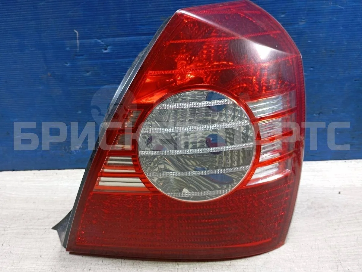 Фонарь задний правый Хендай Элантра III  XD, XD2 рестайлинг