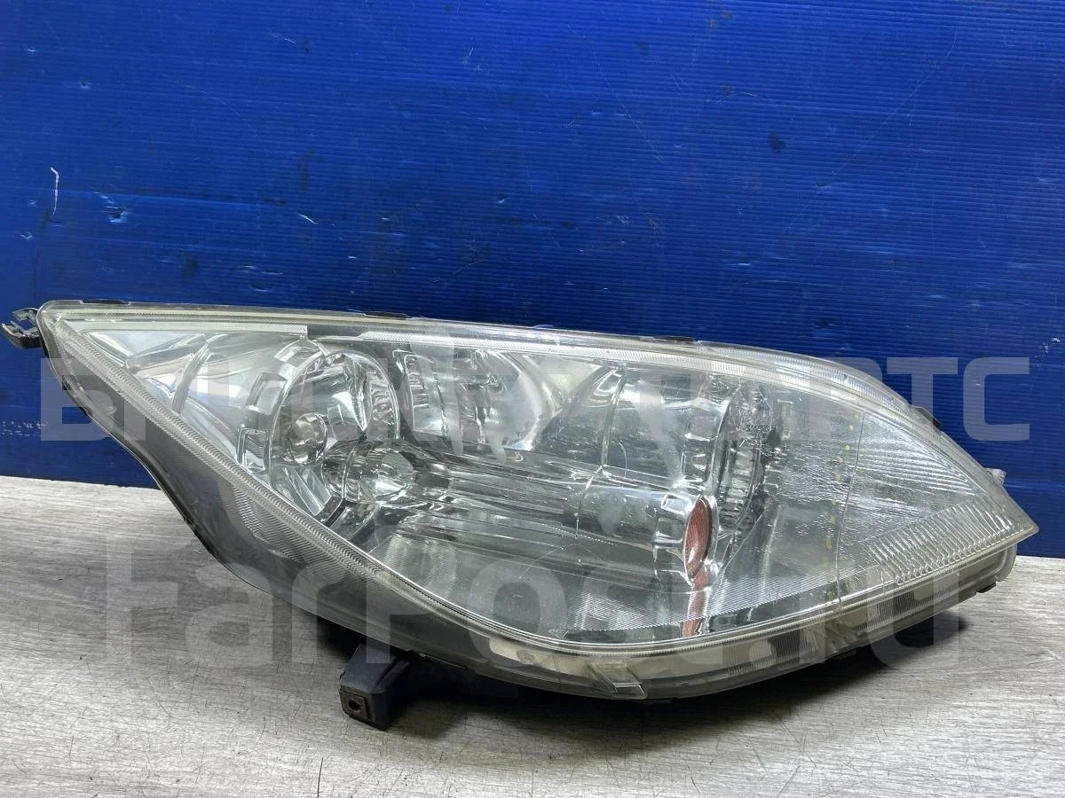 Фара правая Митсубиси Кольт 6  (Z20)