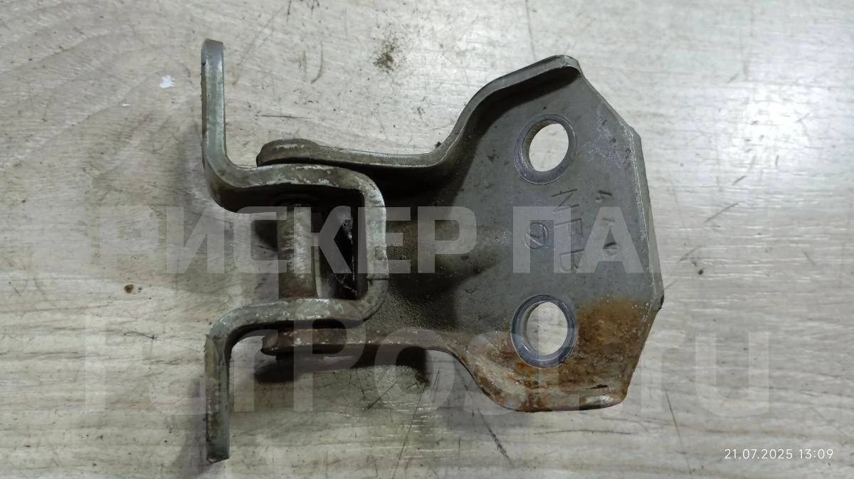 Петля двери пер правой Субару Импреза 2  (GD/GG, G11)