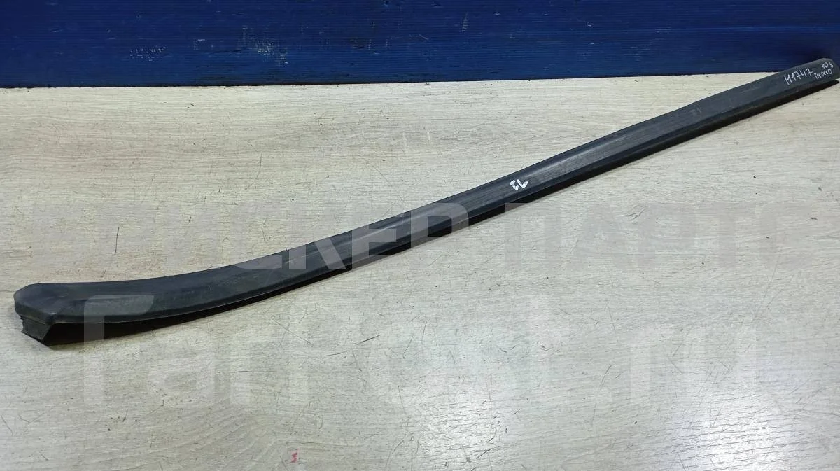 Молдинг лоб стекла лев Пежо 308