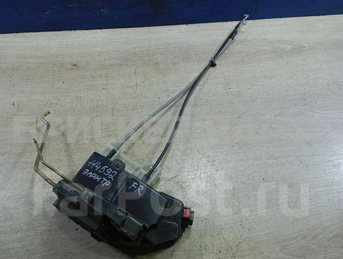 Замок передней правой двери Хендай Элантра III  XD, XD2 рестайлинг