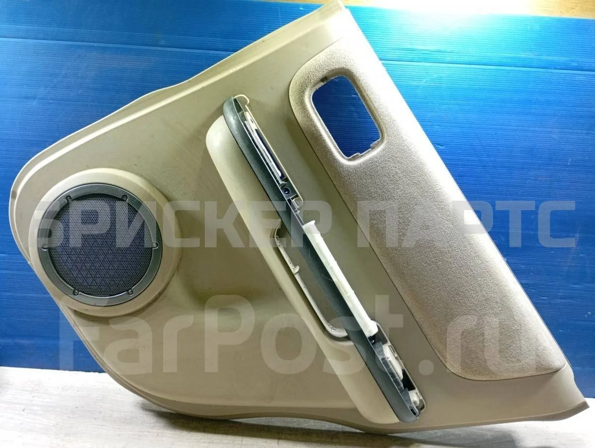 Обшивка двери зад Ниссан Икс-Трейл 1  T30