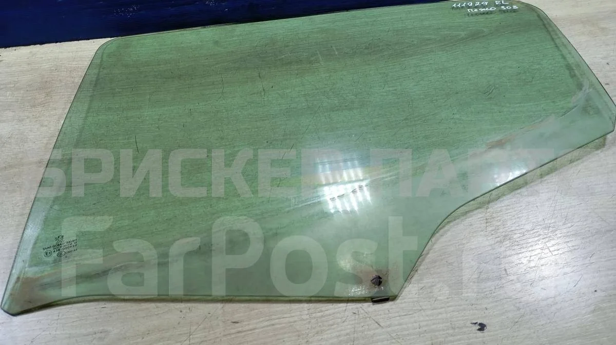 Стекло двери задней Пежо 308