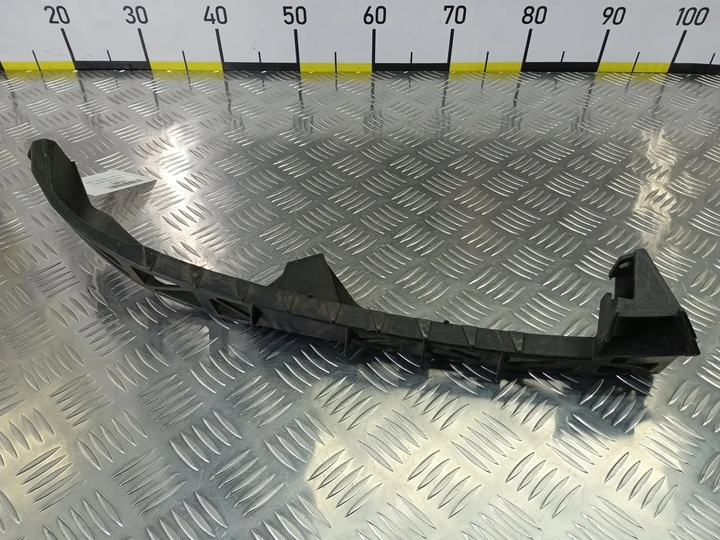 Кронштейн бампера передний MAZDA 3 BK рестайлинг