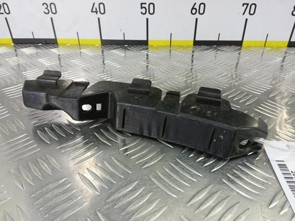 Кронштейн бампера передний Kia Ceed ED рестайлинг