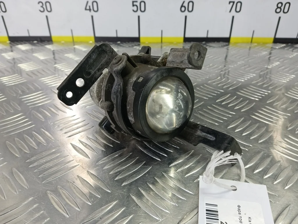 Фара противотуманная передняя Kia Ceed ED (2006—2