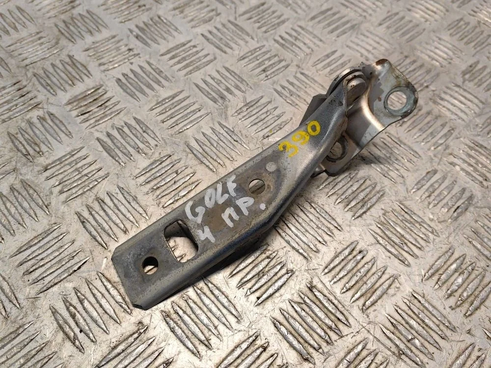 Петля капота правая Volkswagen Golf Mk4