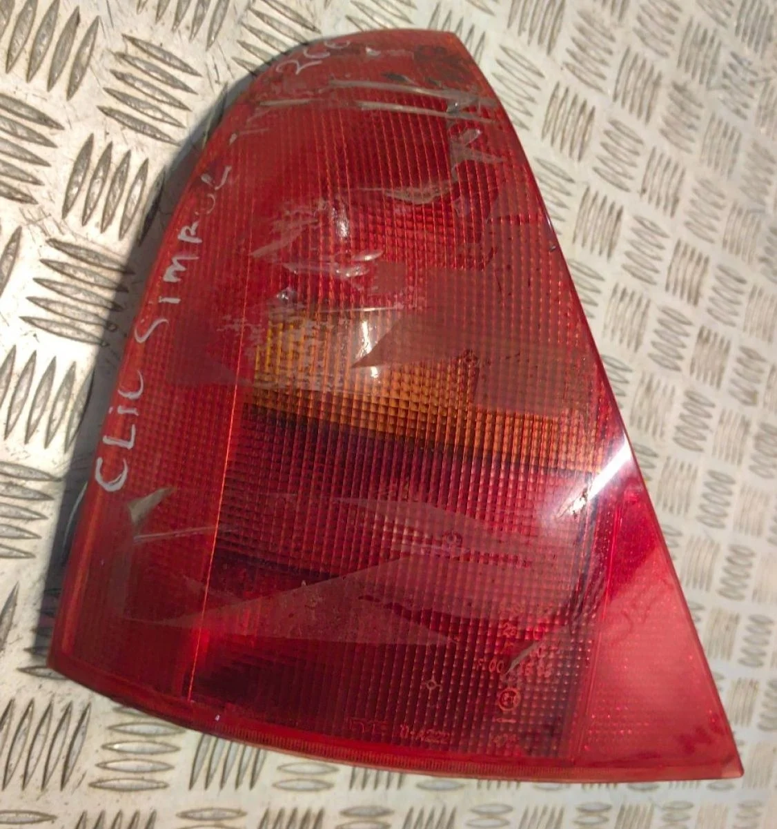 Фонарь задний левый Renault Clio II