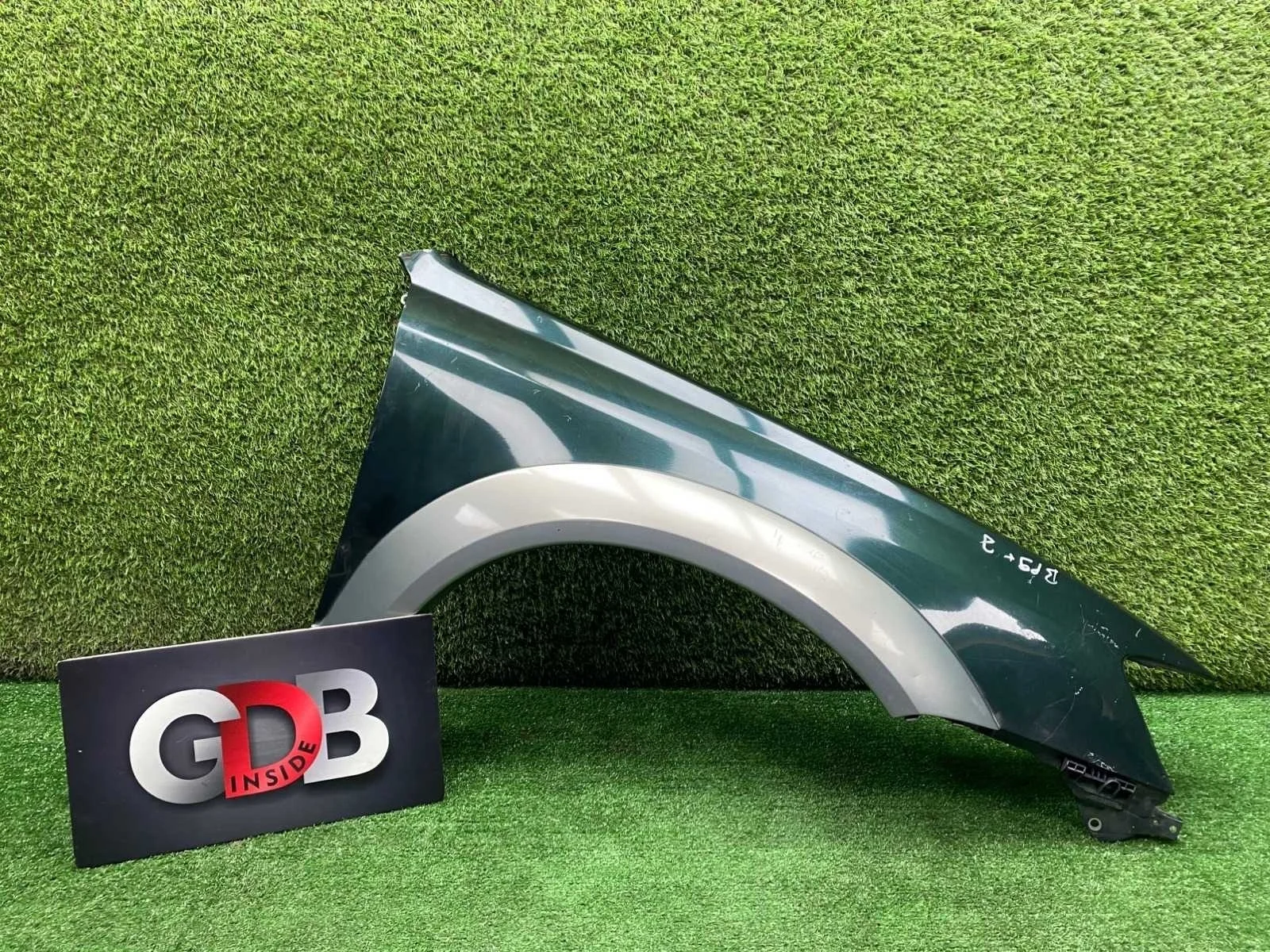 Крыло Subaru Outback 57120AG0209P BP9 BPE BPH, переднее правое