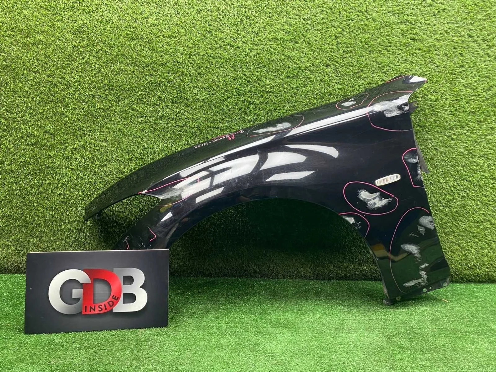 Крыло Nissan FUGA F31011MEMA KY51, переднее левое