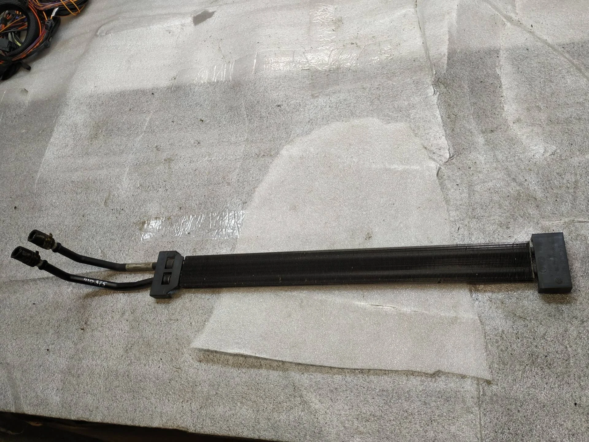 радиатор гидроусилителя Volkswagen Touareg 2 7P6 2015