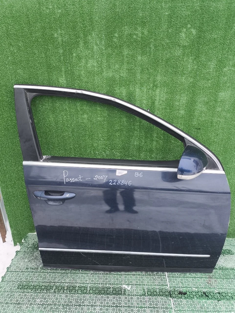Дверь VOLKSWAGEN PASSAT B6 2005- передняя правая синяя б/у PASSAT B6(2005-2010)