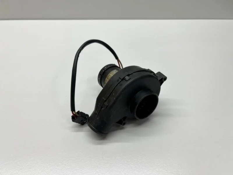 Насос воздушный Mercedes-Benz M-class W163