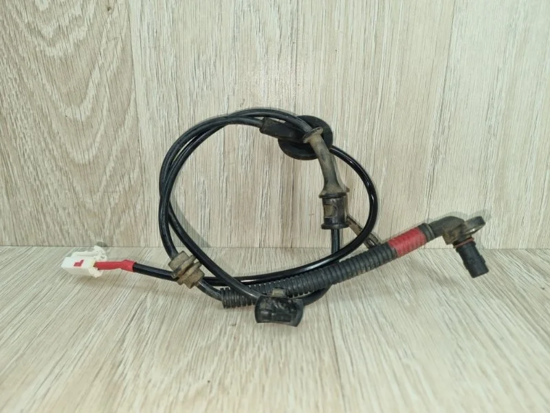 Датчик ABS Hyundai Solaris 956811R000 1, задний правый