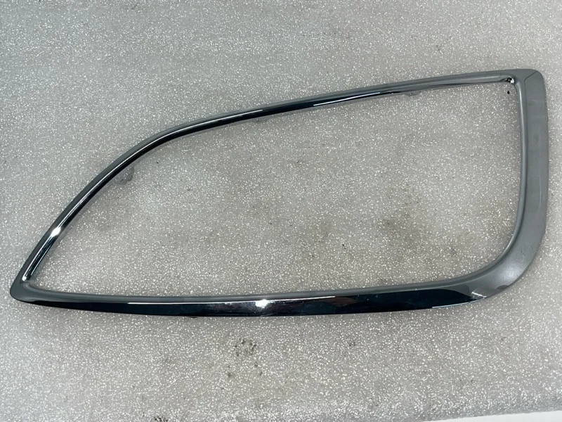 Рамка противотуманной фары Hyundai ix35 2010-2015 865822Y000 1, передняя правая