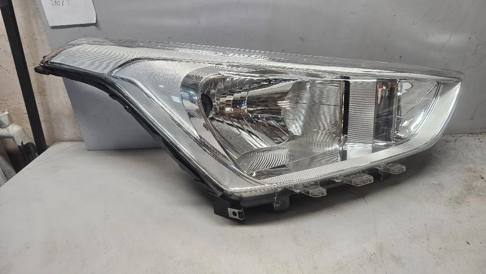 Фара правая Hyundai Creta I (2016—2020)