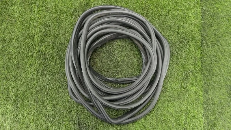 Уплотнитель двери BMW X5 2001 51727025579 E53 M62B44