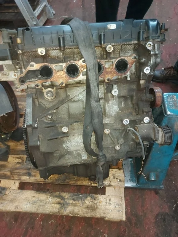 Двигатель Ford 2.0