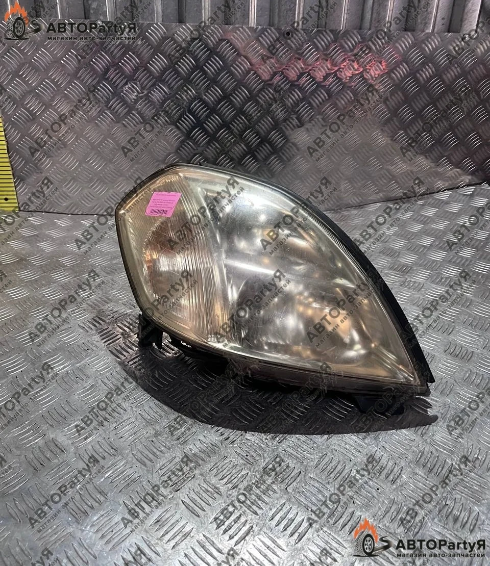 ФАРА NISSAN Teana J31