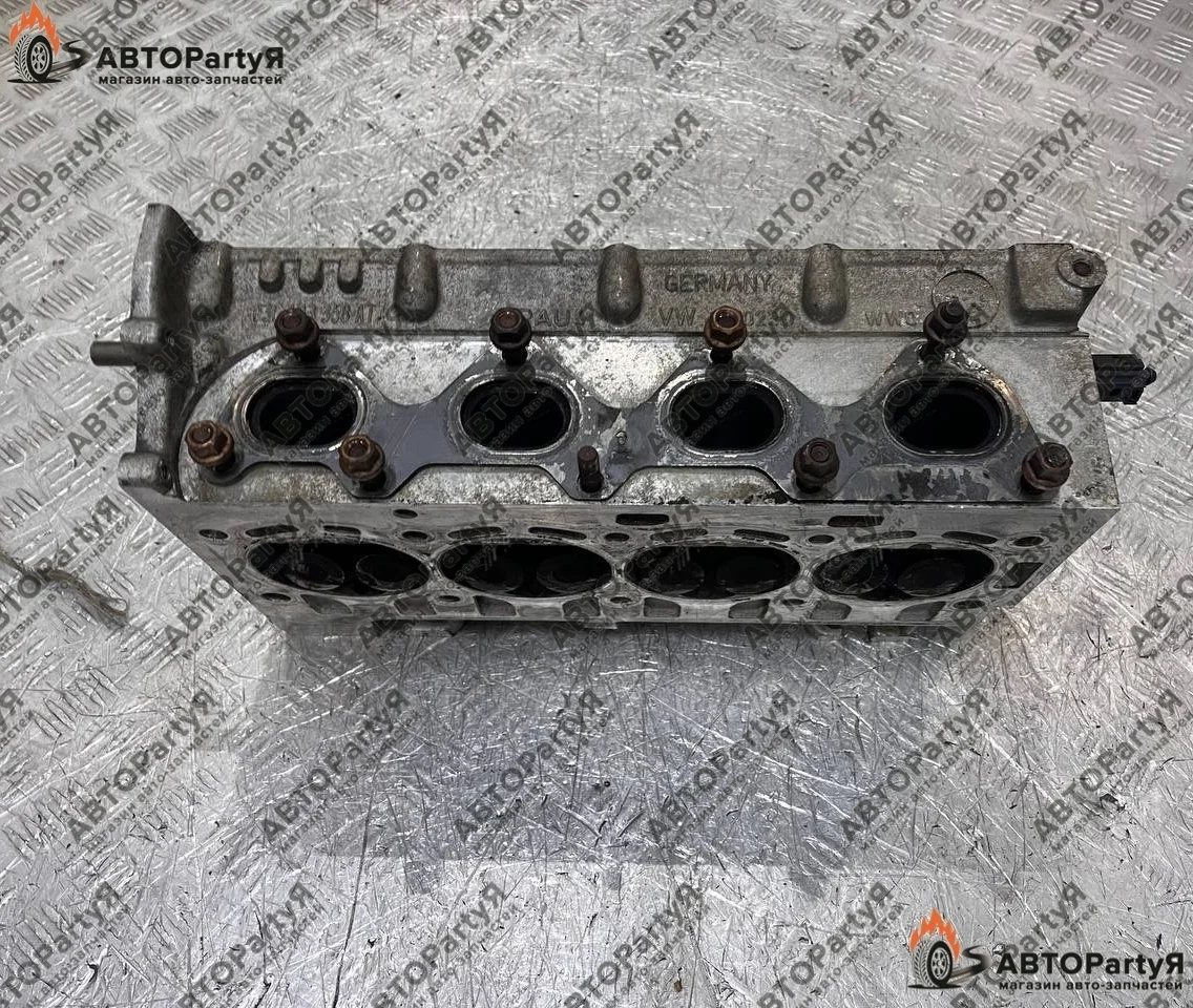 ГБЦ VOLKSWAGEN Golf 6 поколение Хэтчбек 5 дверей  CAV