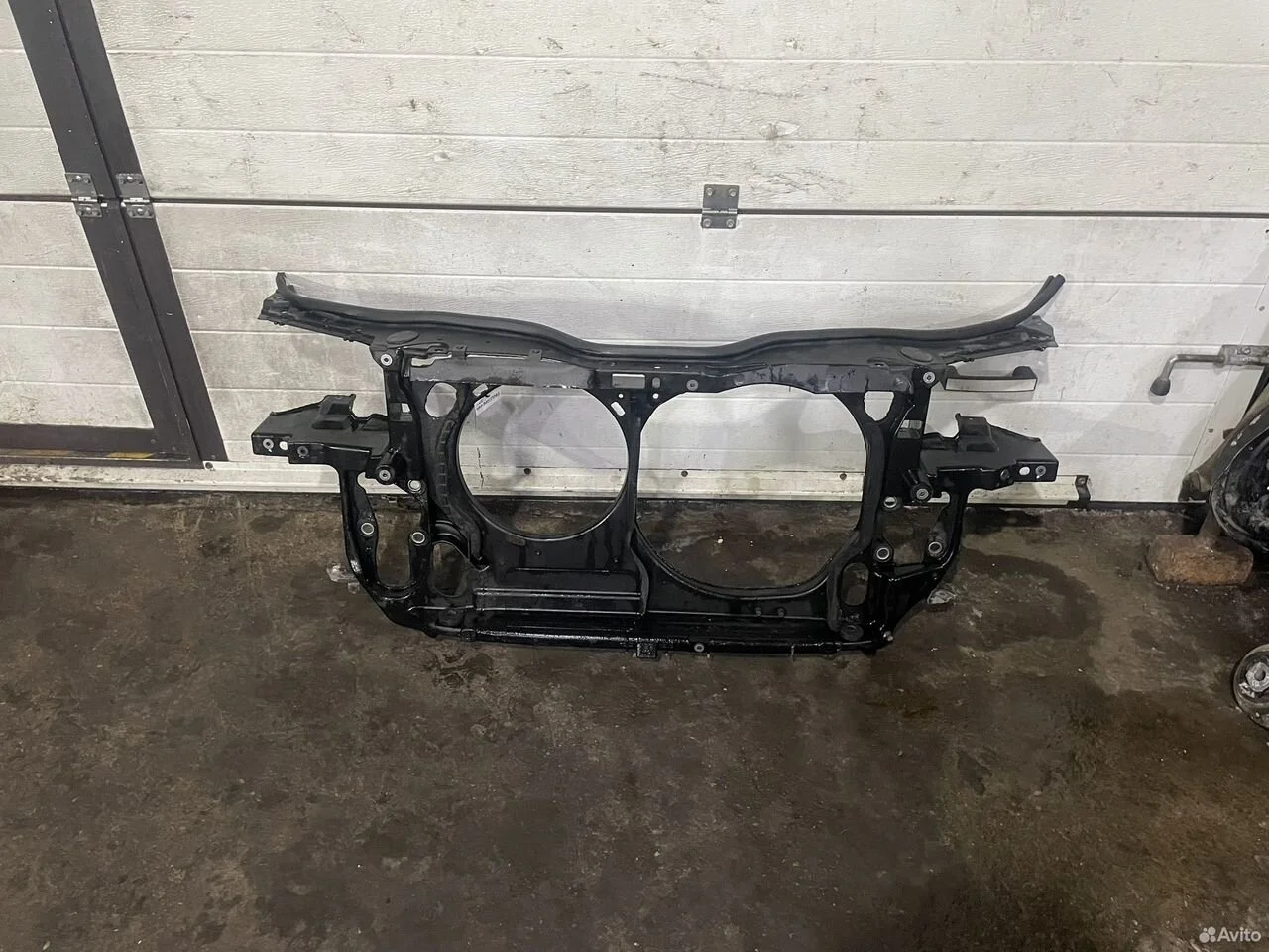 Панель передняя телевизор vw passat b5 skoda