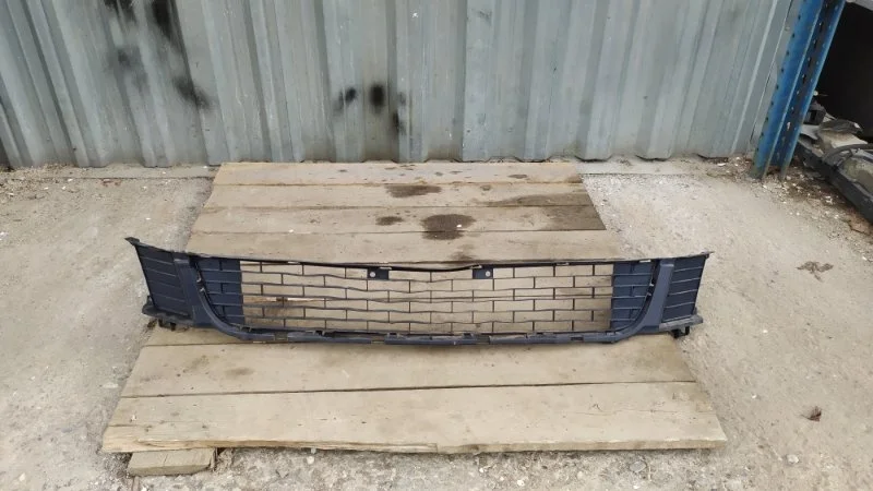 Решетка бампера Honda Accord 8 2008-2012