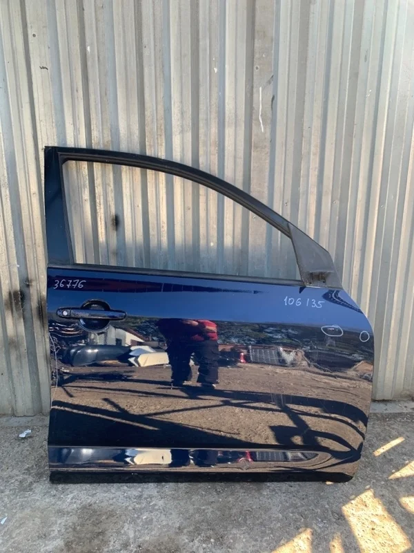 Дверь Toyota RAV4 2006-2012 30