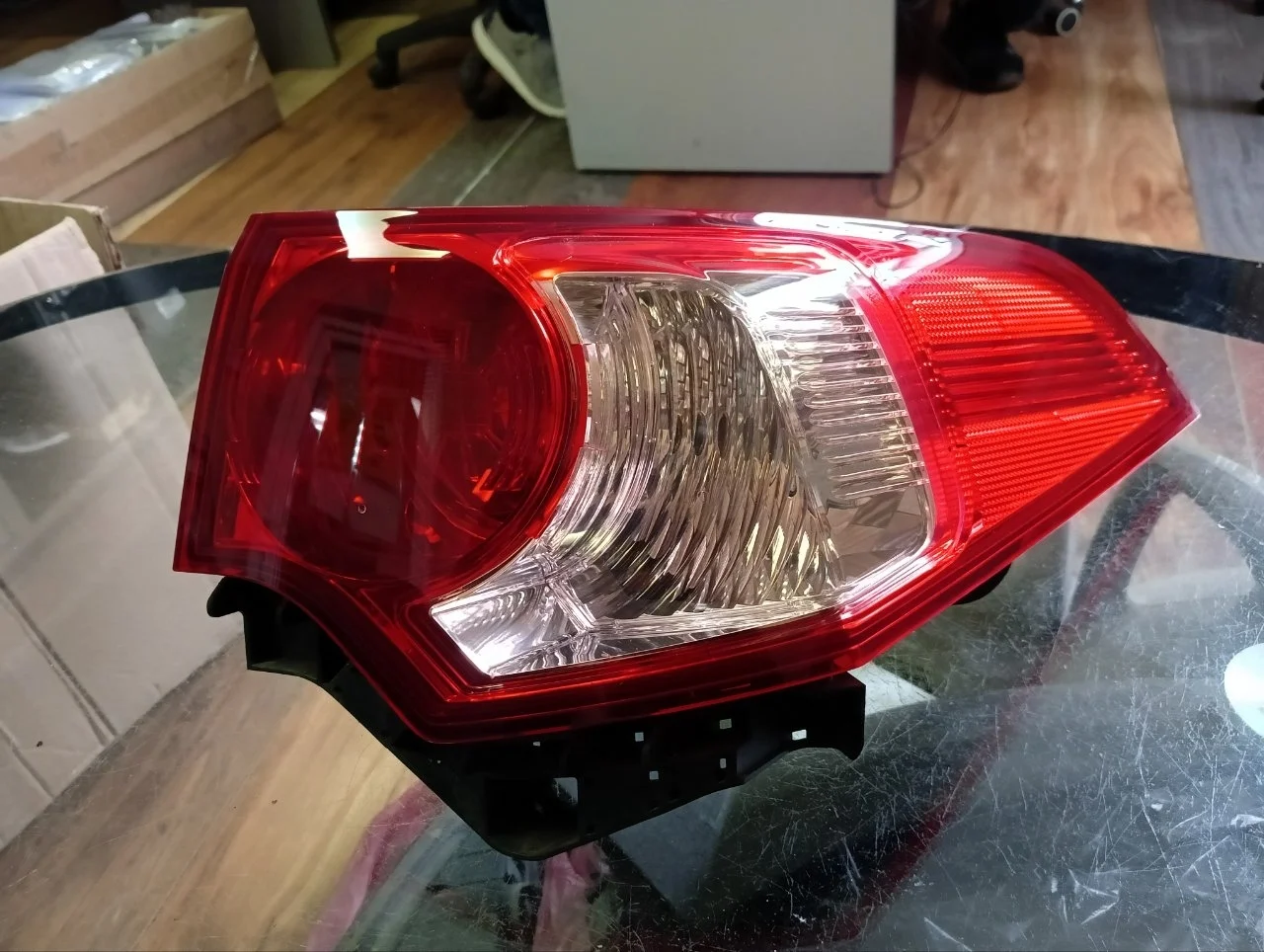 Фонарь Honda Accord 8 2011-2013