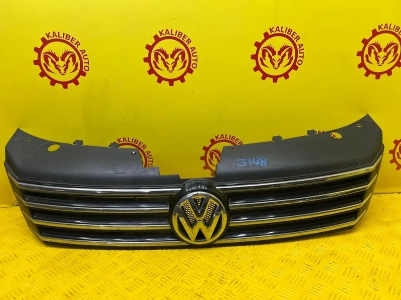 Решетка радиатора Volkswagen Passat 7 2011 3AA853651OQE B7 2.0 CFFB