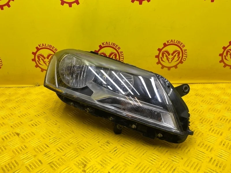 Фара Volkswagen Passat 7 2011 3AC941006 B7 2.0 CFFB, правая