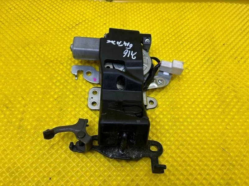 Замок крышки багажника Mazda 6 2010 GS1M62310C GH 2.0 GF