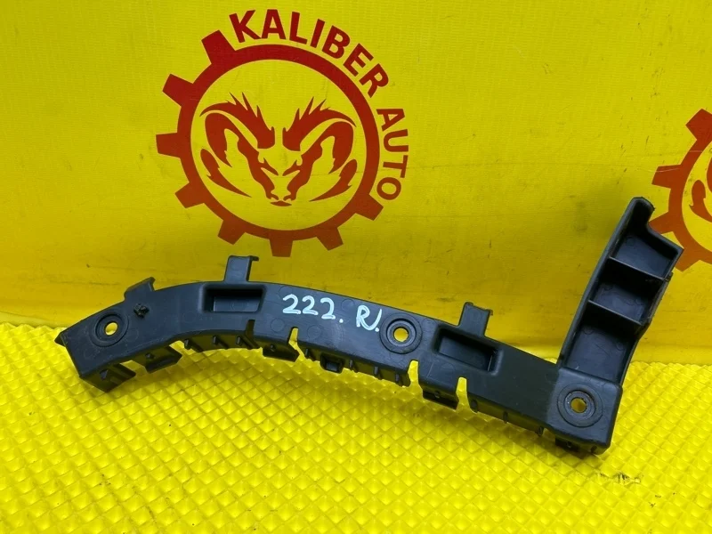 Кронштейн бампера Land Rover Freelander 2 2007 LR002167 2.2 EFI TC DW12, задний правый