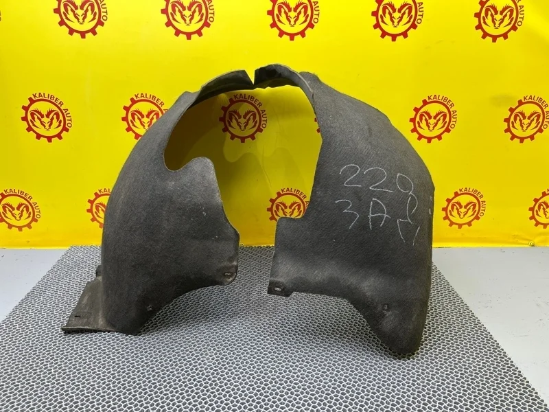 Подкрылок Volkswagen Touareg 2006 7L6809961J 7LA 2.5 BAC, передний левый