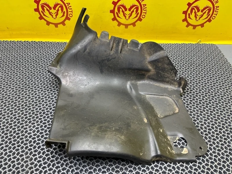 Пыльник двигателя Land Rover Freelander 2 2007 6H526L088AD 2.2 EFI TC DW12, левый