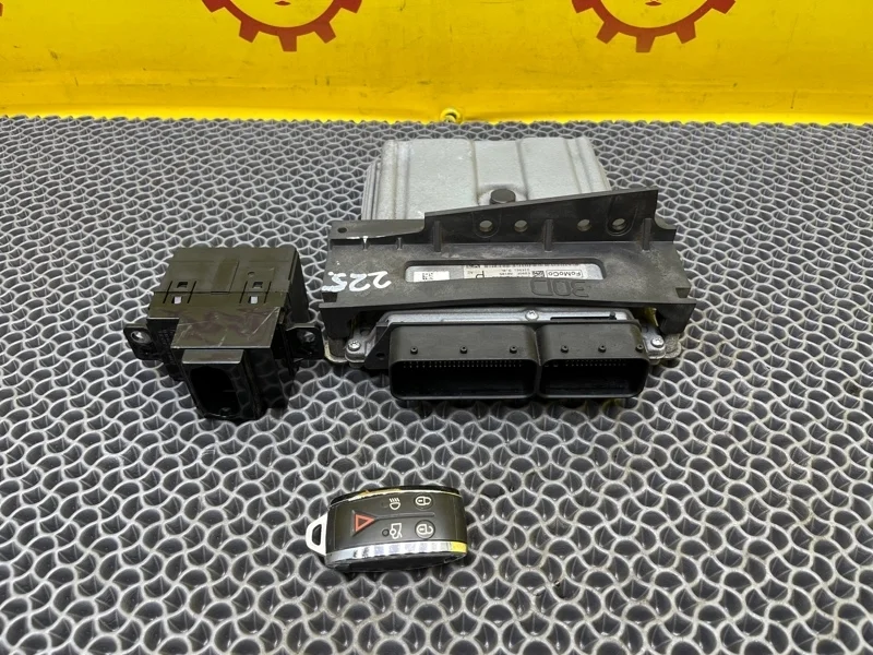 Блок управления двигателем Jaguar XF 2010 C2D18198 X250 3.0 V6 306DT