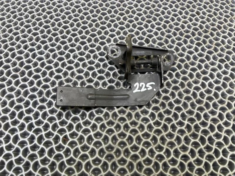 Крючок капота Jaguar XF 2010 C2Z11343 X250 3.0 V6 306DT