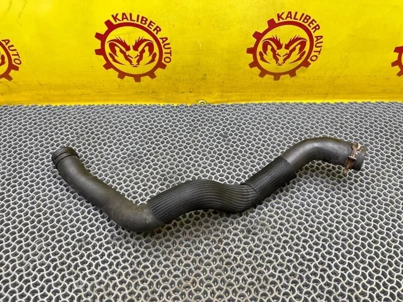 Патрубок системы охлаждения Renault Megane 2012 215010021R 3 1.5 DCI (K9K)