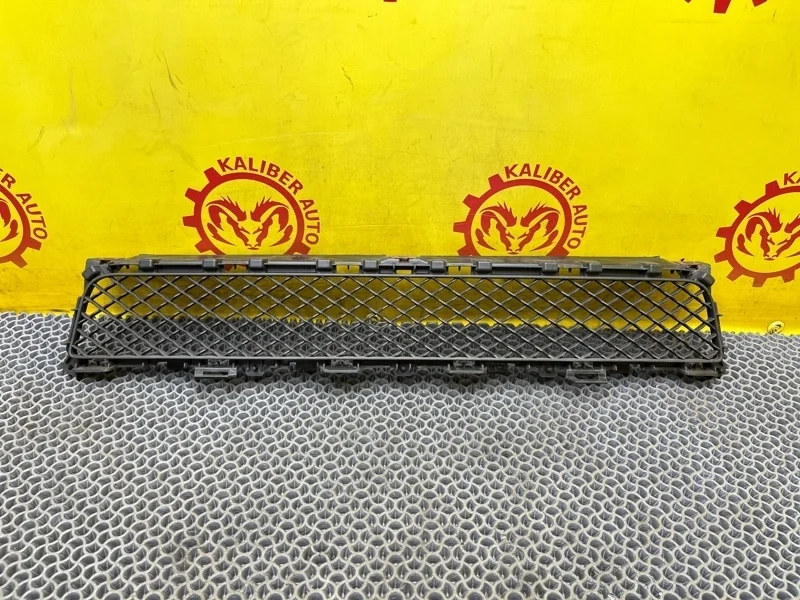 Решетка в бампер Jaguar XF 2010 C2Z6085 X250 3.0 V6 TC(306DT)